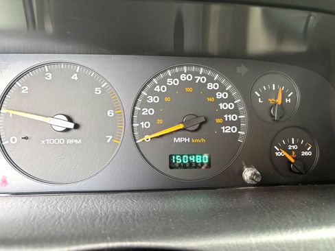 Used 2002 Jeep Grand Cherokee Laredo image 8