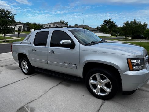 Used 2013 Chevrolet Avalanche LT w/ All-Star Edition image 1