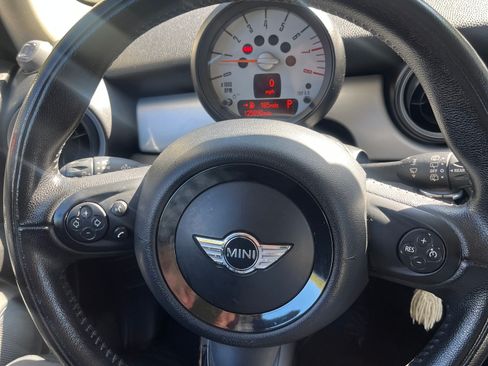 Used 2013 MINI Cooper Hardtop FWD image 9