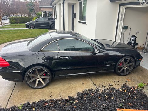 Used 2005 Mercedes-Benz SL 500 image 2