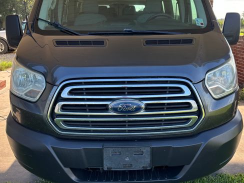 Used 2016 Ford Transit 350 XLT RWD image 15