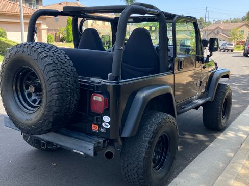 Used 2000 Jeep Wrangler Sport AWD/4WD image 9