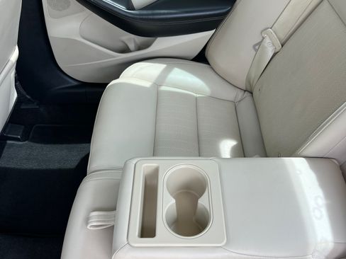 Used 2017 Nissan Maxima 3.5 SV image 14