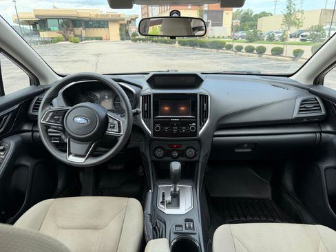 Used 2018 Subaru Impreza 2.0i Premium w/ Eyesight & BSD & Rcta AWD/4WD image 8