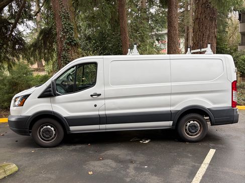 Used 2017 Ford Transit 150 130 Low Roof image 7