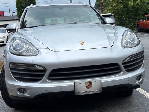 Used 2011 Porsche Cayenne S AWD/4WD image 1
