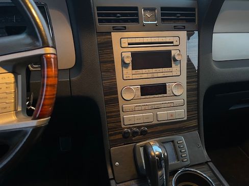 Used 2008 Lincoln Navigator L 2WD image 14