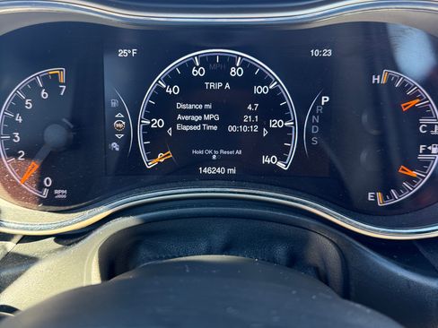 Used 2015 Jeep Grand Cherokee Altitude image 8