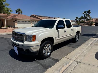 Used 2012 GMC Sierra 1500 SLT w/ SLT White Diamond Edition