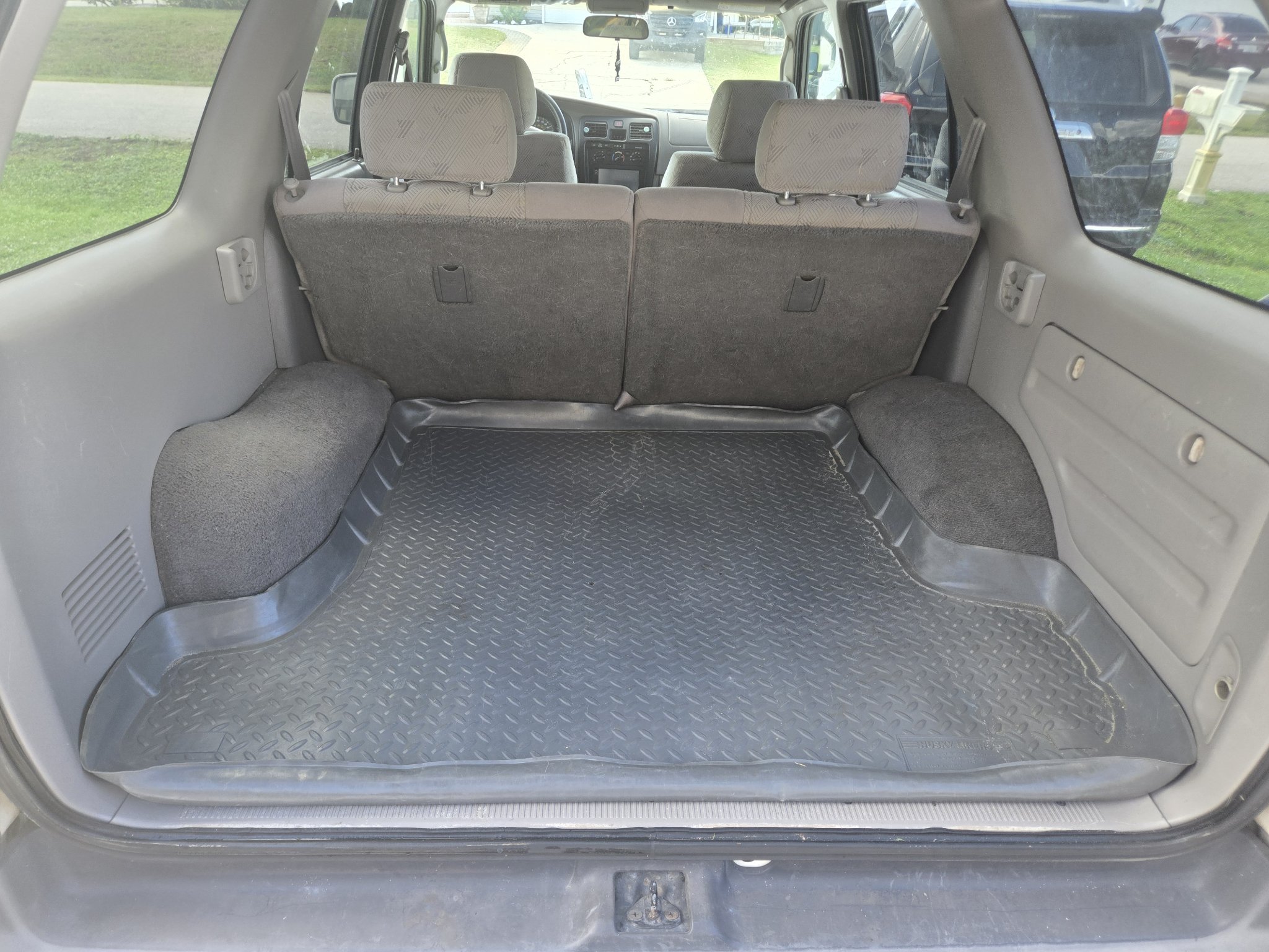 Used 2002 Toyota 4Runner SR5 AWD/4WD image 4