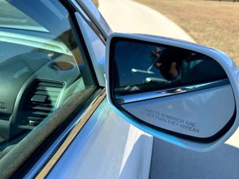 Used 2010 Honda CR-V EX-L image 24