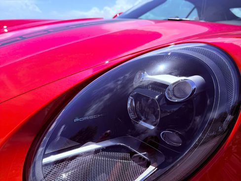 Used 2020 Porsche 911 Carrera S RWD image 11
