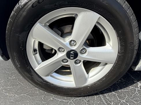 Used 2015 Kia Forte Koup SX w/ SX Premium Package image 5