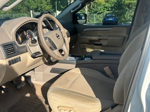 Used 2013 Nissan Armada SV image 9