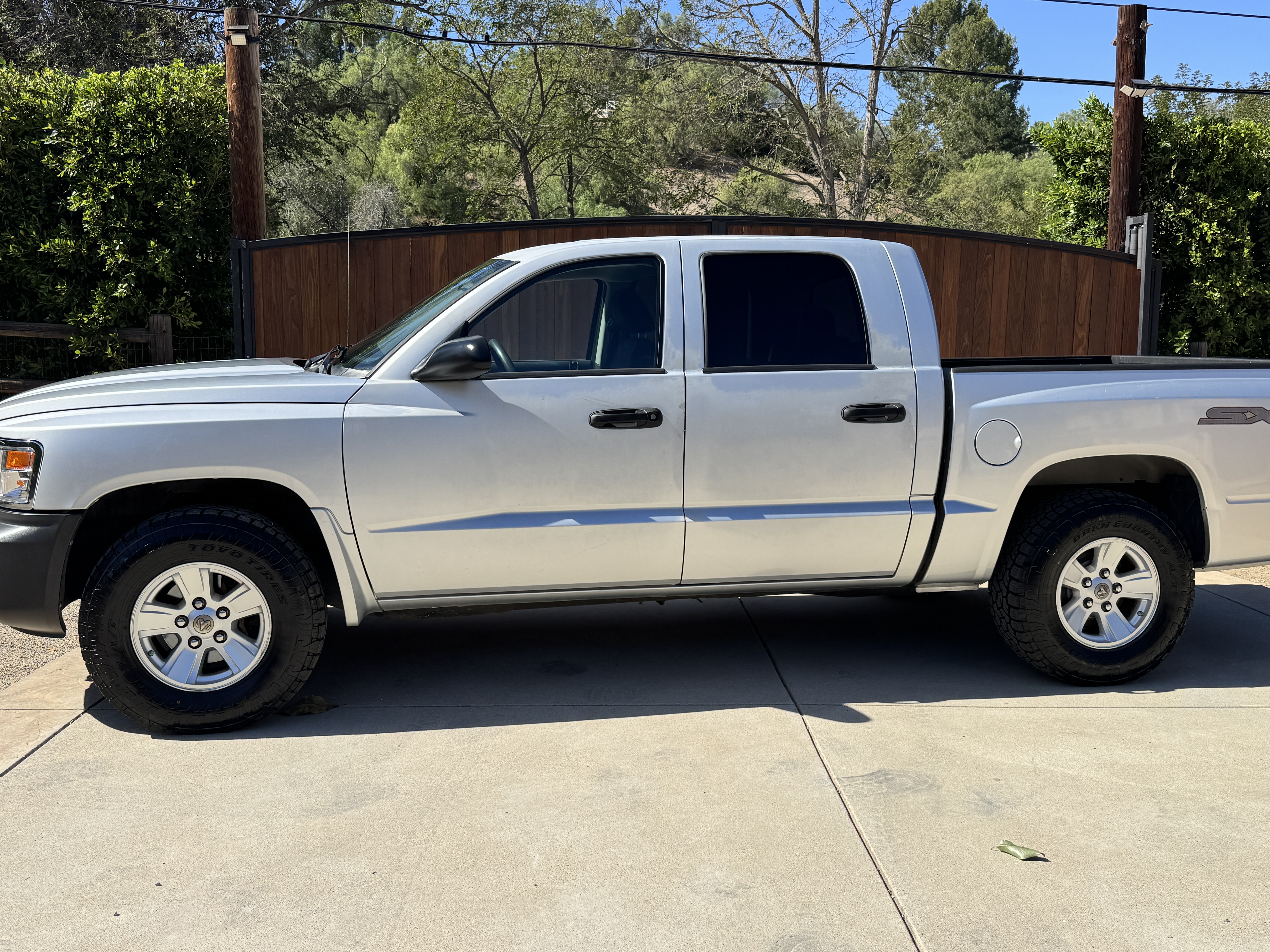 Used 2008 Dodge Dakota SXT RWD image 4