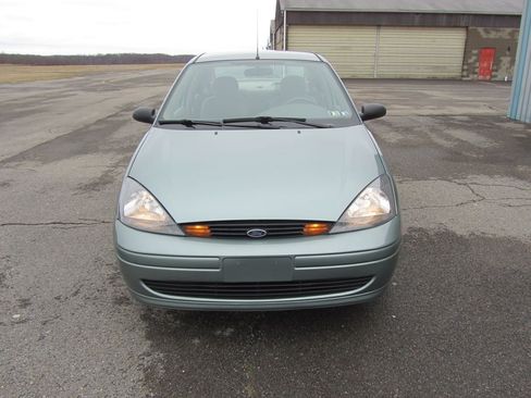 Used 2004 Ford Focus SE image 13