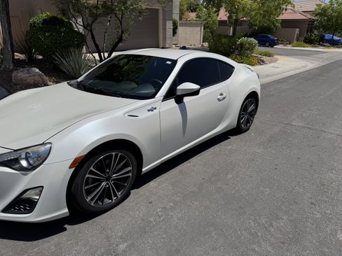 Used 2014 Scion FR-S Monogram Series image 5