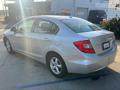 Used 2012 Honda Civic Natural Gas image 6