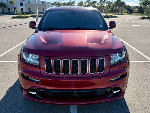 Used 2012 Jeep Grand Cherokee SRT8 w/ Luxury Group II image 11