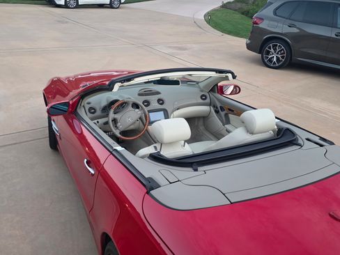 Used 2006 Mercedes-Benz SL 500 image 2