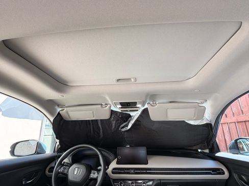 Used 2025 Honda HR-V EX-L image 14