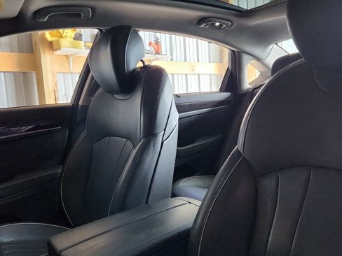 Used 2015 Hyundai Genesis 3.8 w/ Option Group 03 image 11