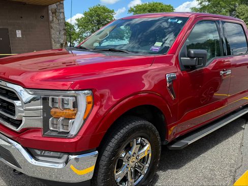Used 2022 Ford F150 XLT w/ Equipment Group 302A High AWD/4WD image 8