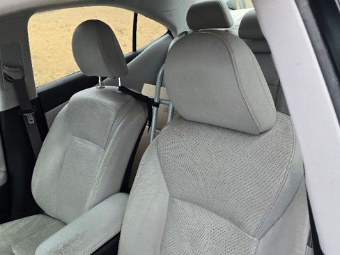 Used 2010 Lexus HS 250h image 6