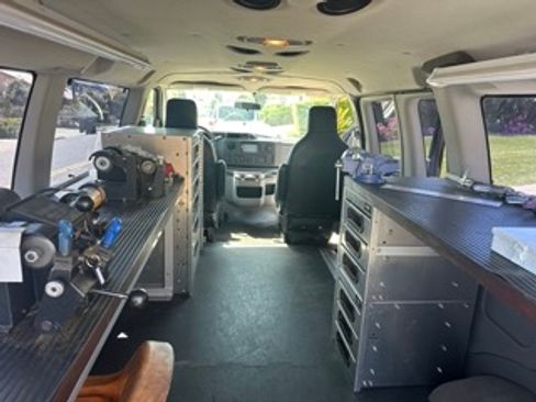 Used 2014 Ford E-150 and Econoline 150 Wagon image 6