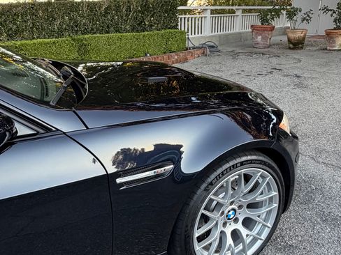 Used 2010 BMW M3 Sedan image 4