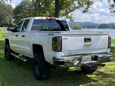 Used 2015 Chevrolet Silverado 2500 W/T w/ WT Convenience Package AWD/4WD image 8
