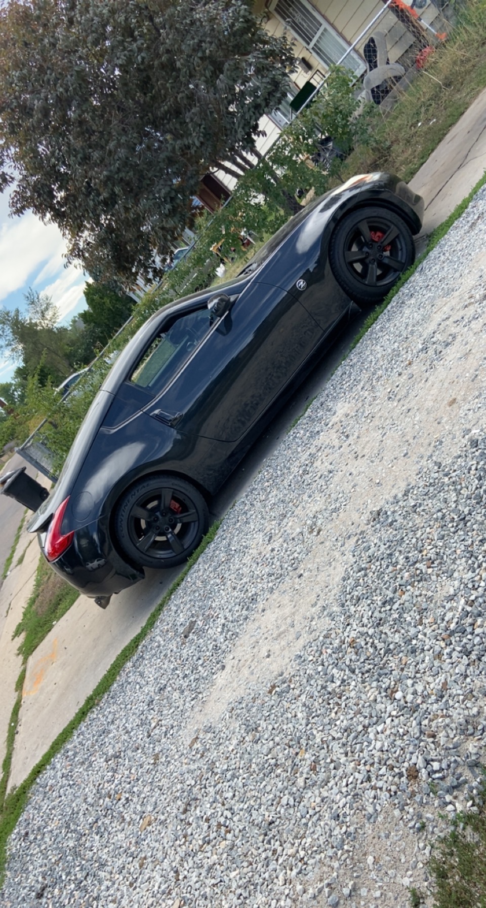 Used 2011 Nissan 370Z Coupe RWD image 16