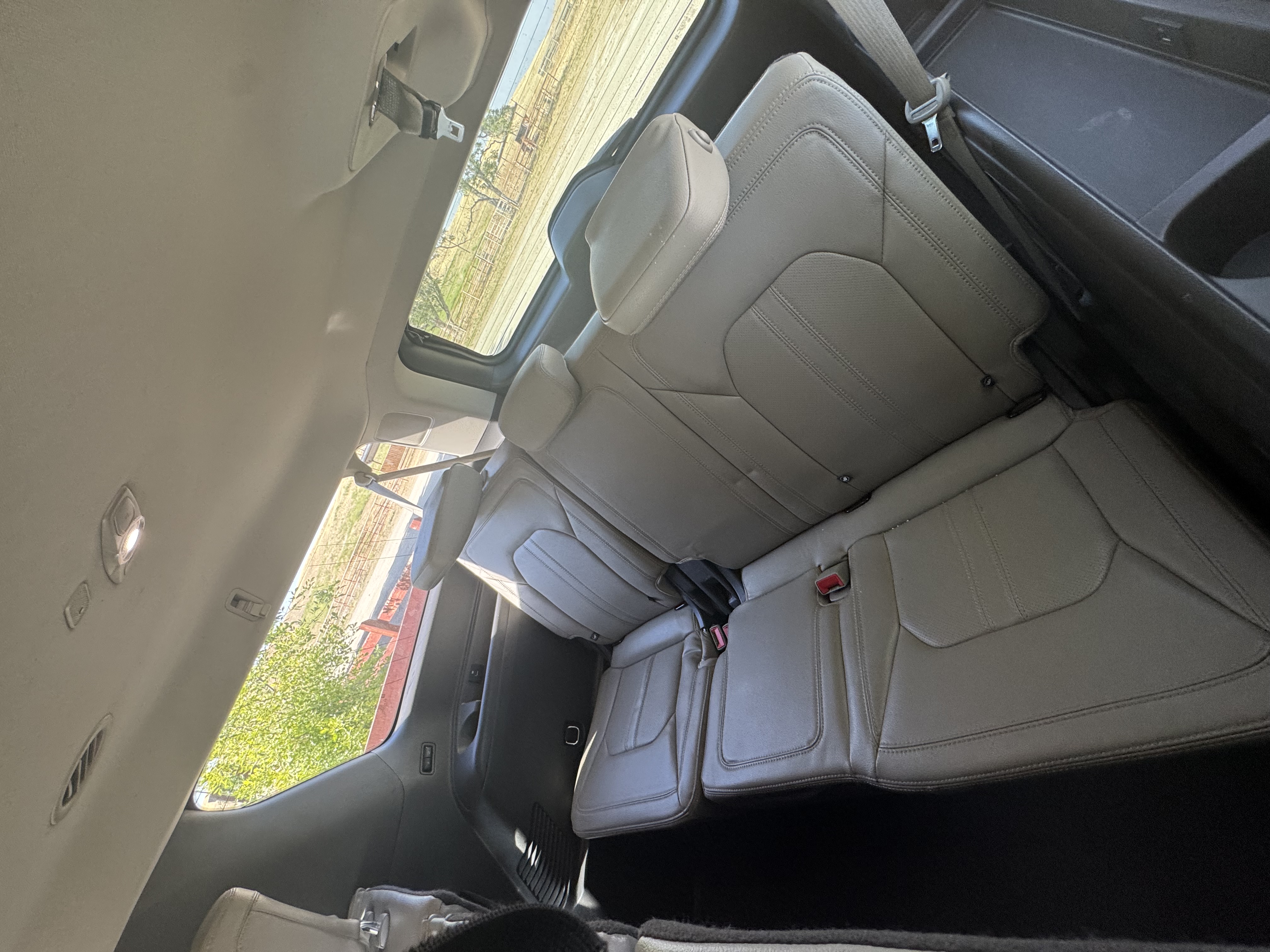 Used 2021 Ford Expedition Max Limited AWD/4WD image 10
