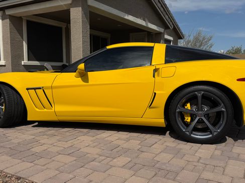 Used 2012 Chevrolet Corvette Grand Sport w/ 3LT Preferred Equipment Group RWD image 10