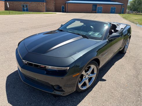 Used 2014 Chevrolet Camaro LT w/ RS Package RWD image 9