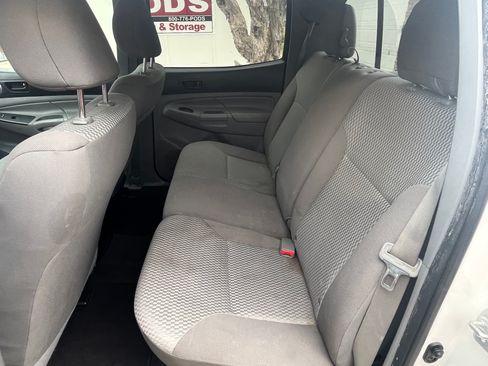 Used 2013 Toyota Tacoma PreRunner w/ SR5 Pkg RWD image 6