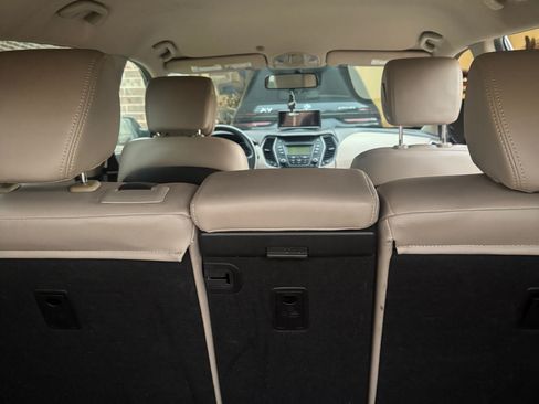 Used 2016 Hyundai Santa Fe Sport FWD image 12