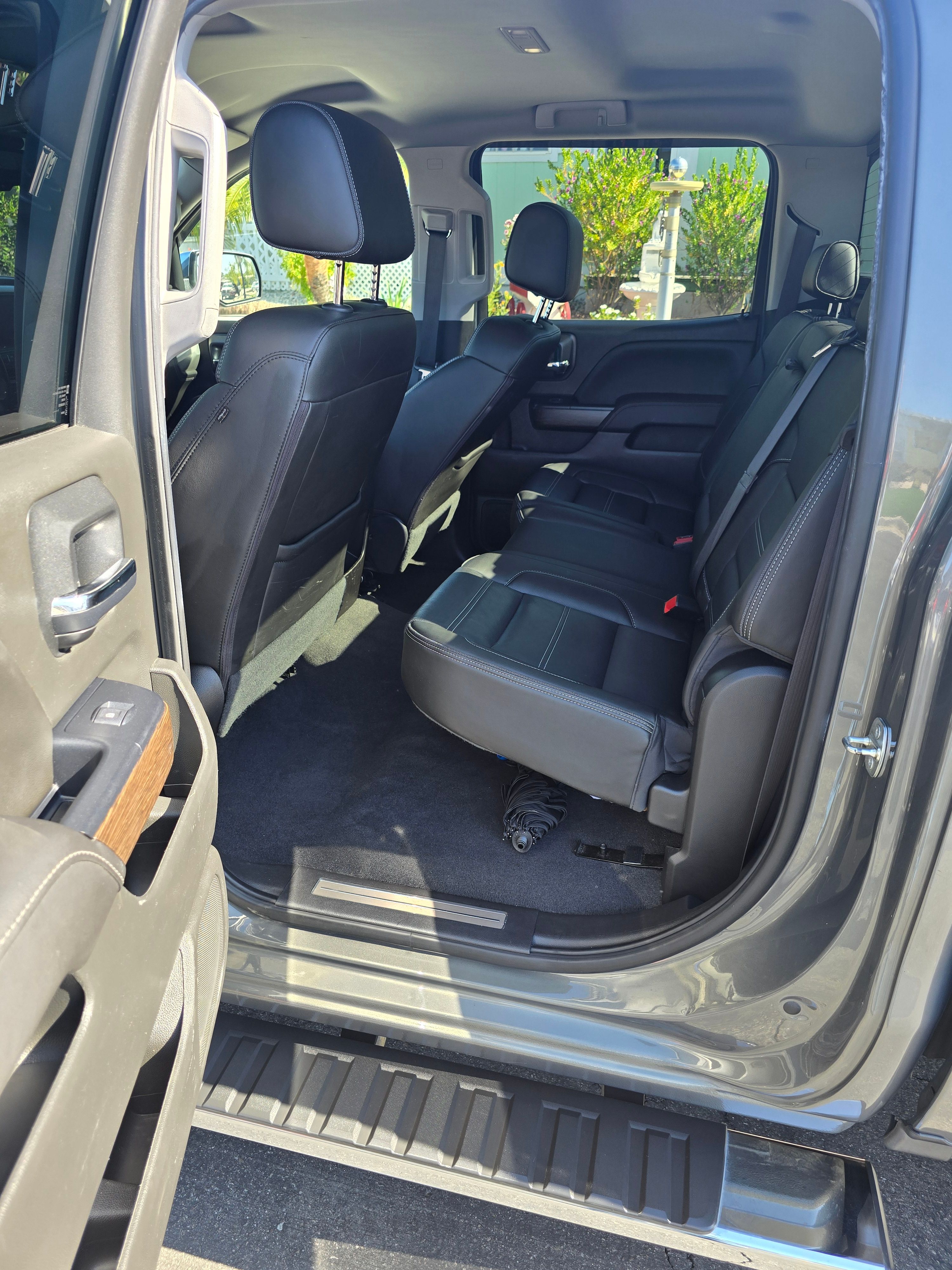 Used 2018 GMC Sierra 1500 Denali RWD image 12