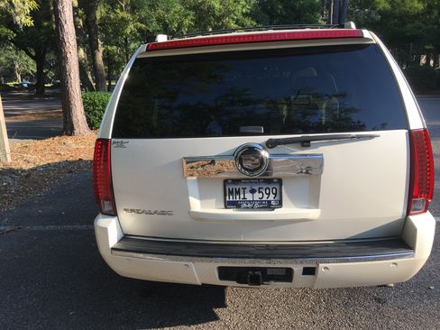 Used 2007 Cadillac Escalade 2WD image 5
