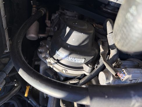 Used 2001 Toyota Sequoia Limited image 25