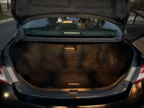 Used 2010 Toyota Camry SE image 15