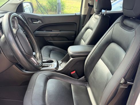 Used 2021 GMC Canyon AT4 w/ Driver Alert Package AWD/4WD image 6
