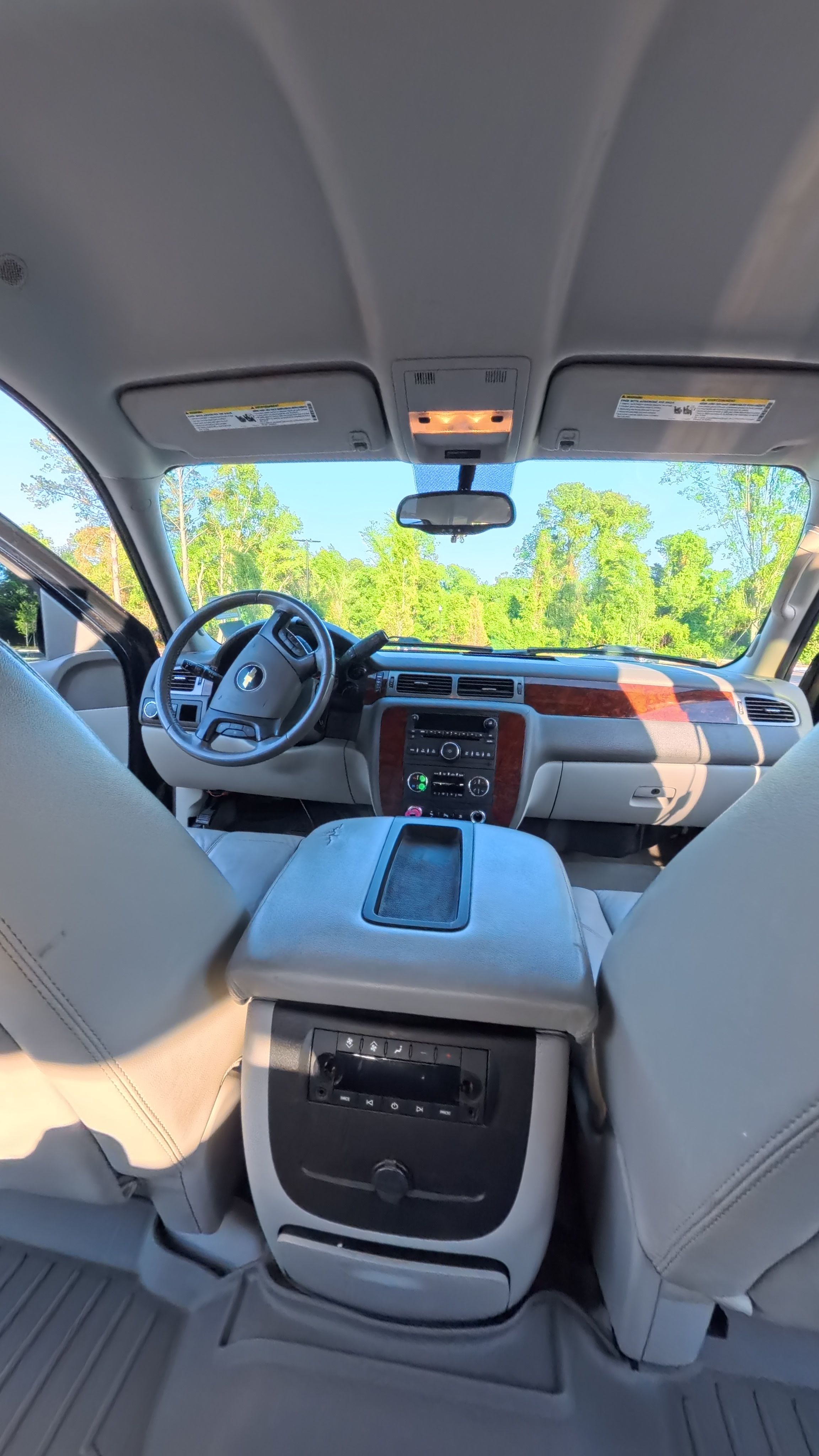Used 2010 Chevrolet Tahoe LT RWD image 12