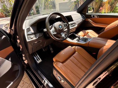 Used 2021 BMW X5 sDrive40i w/ M Sport Package image 6