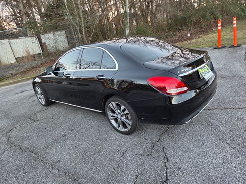 Used 2016 Mercedes-Benz C 300 4MATIC Sedan image 5