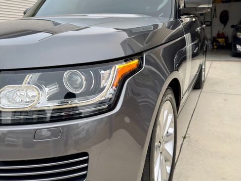 Used 2015 Land Rover Range Rover HSE image 5