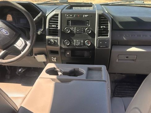 Used 2017 Ford F250 XL image 14