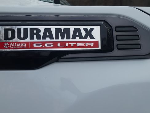 Used 2024 GMC Sierra 2500 AT4 w/ AT4 Premium Plus Package image 16