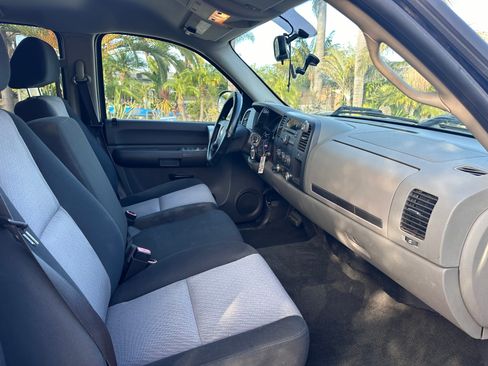Used 2008 Chevrolet Silverado 1500 LS image 8