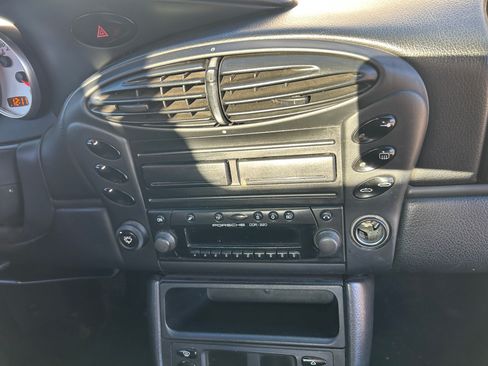 Used 2001 Porsche Boxster S image 21